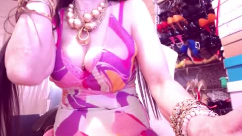 Cerise online show from September 10, 12:00 am