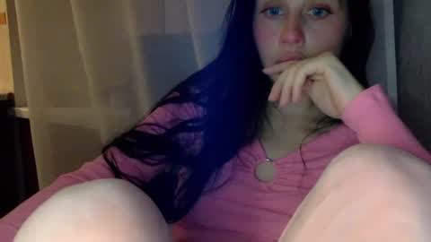 Snapshot of cerisedood82 chatting on October 7, 8:16 pm Eva online show from October 7, 8:16 pm