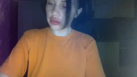 Eva online show from May 14, 9:57 pm