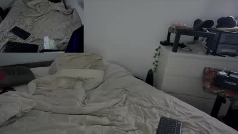 CeriseLapine online show from November 11, 11:40 pm