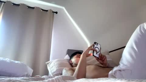 cezarthebreeder online show from March 17, 12:04 am