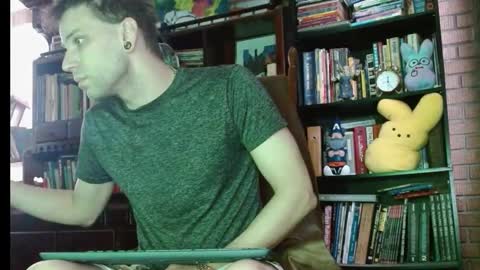 cguffey2284 online show from February 16, 5:26 pm