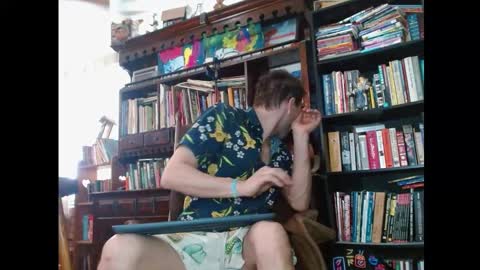 cguffey2284 online show from February 14, 7:12 pm