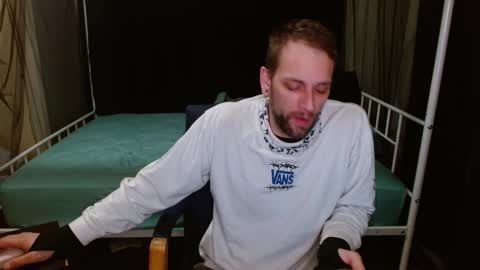 cguffey2284 online show from February 25, 1:31 am