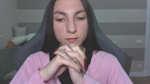 Kate online show from May 22, 7:04 am