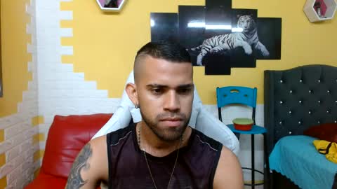 chacorta_ online show from May 31, 3:33 pm