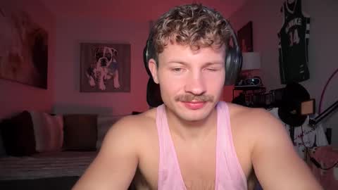 ChadTitan online show from November 15, 4:19 pm