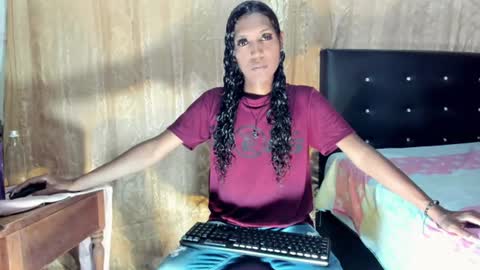 chaira_1x1 online show from July 24, 7:00 pm