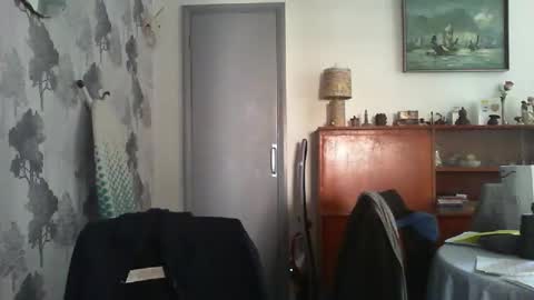 Champers online show from May 14, 5:11 pm