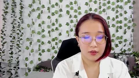 Snapshot of champions_babe chatting on October 5, 7:17 am champions_babe online show from October 5, 7:17 am