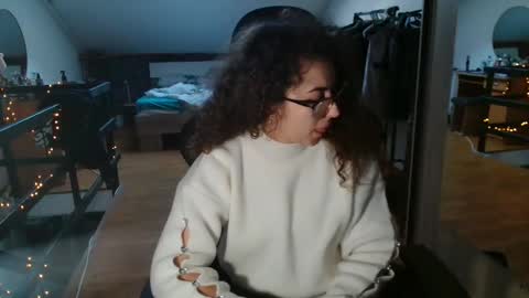 Stephanieblisss online show from January 14, 12:24 pm