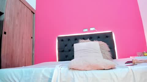 Channel online show from December 3, 3:45 pm