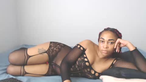 chantel87_ online show from March 11, 11:01 am