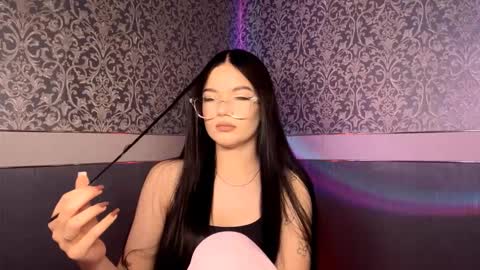 Kira online show from November 8, 7:22 am