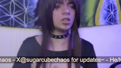 chaoticsugarcube online show from September 25, 3:57 am