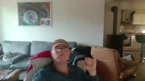 charles6064 online show from November 2, 3:01 pm