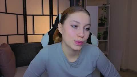 Ariel online show from February 3, 8:35 pm