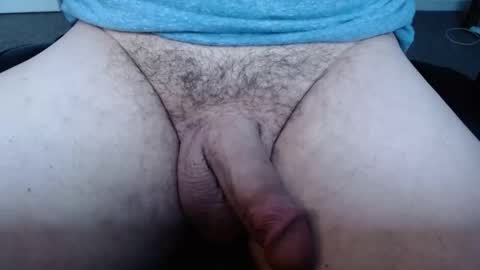 Snapshot of charlieboy2022 chatting on February 16, 6:43 pm charlieboy2022 online show from February 16, 6:43 pm