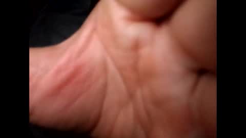 Snapshot of charliecolombia5 chatting on December 13, 4:54 am 1 online show from December 13, 4:54 am