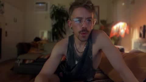 Charlie Ru online show from July 20, 7:22 am