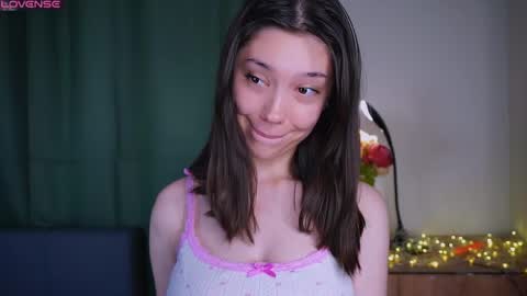 Yumi online show from June 2, 10:12 pm