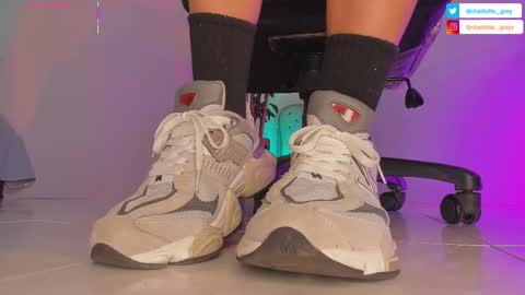 charlotte  grey online show from September 22, 8:13 pm