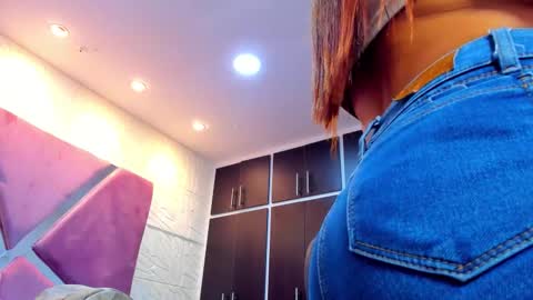 Charlotte Icee online show from October 22, 3:35 pm