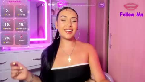 Charlotte james online show from July 24, 3:26 am
