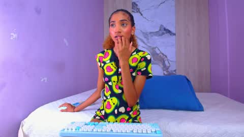 Snapshot of charlotte_love10 chatting on March 6, 4:07 pm CHARLOTTE online show from March 6, 4:07 pm