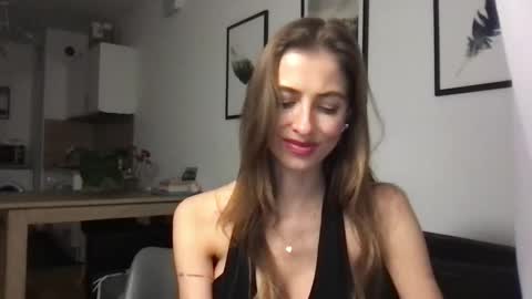 Charlotte Roche online show from January 16, 6:27 pm