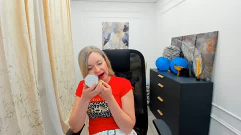 Charlotte online show from May 31, 6:09 pm