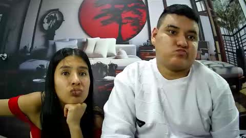 Snapshot of charlyandlaura chatting on October 1, 7:46 pm charlyandlaura online show from October 1, 7:46 pm