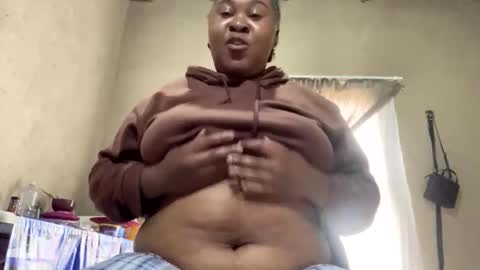 CharmainPhilly25 online show from December 14, 9:15 am