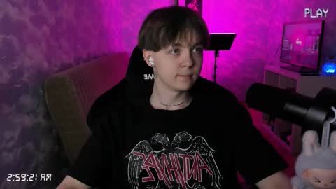 lynxy online show from October 26, 11:59 pm