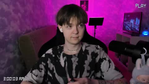 lynxy online show from October 28, 12:00 am