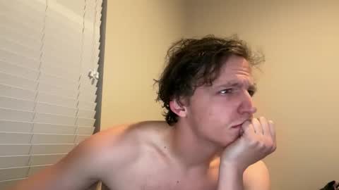 chatandbaitor online show from April 5, 2:08 am