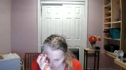 chealsiek online show from March 13, 11:30 pm