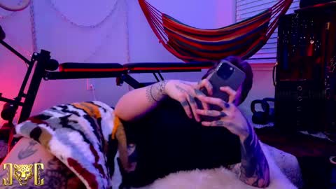 Cheeta Chain online show from March 2, 5:08 am