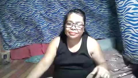 chenita_kits online show from October 19, 2:33 pm