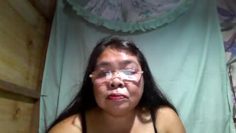chenita_kits online show from July 17, 1:35 pm