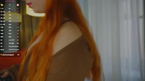 cherry_flame_ online show from October 18, 8:29 am