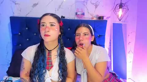 Catalina online show from March 26, 2:06 am