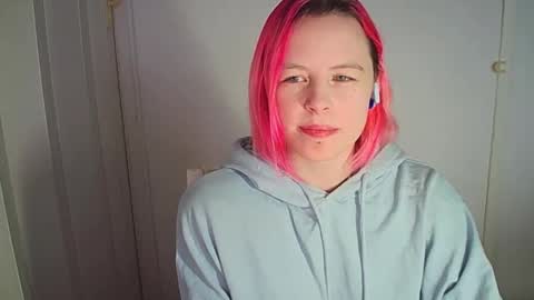 cherrybaby_0 online show from January 19, 9:30 am