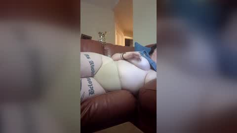 cherryjbaby online show from July 11, 2:38 am