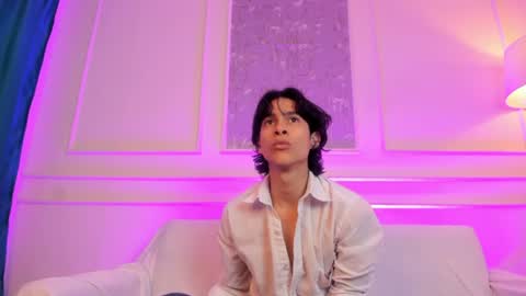 Cheys online show from June 8, 7:48 pm