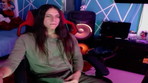 chico_explosivo online show from October 31, 12:33 am