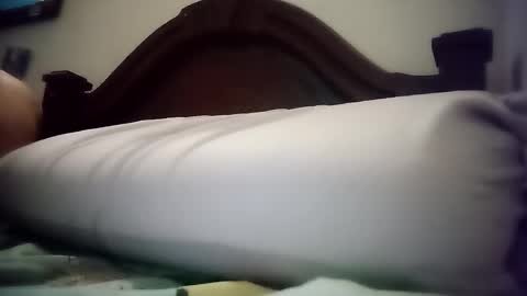 chicocolombi online show from December 4, 4:12 am