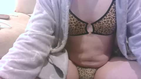 chicotanguita43 online show from February 25, 11:36 am