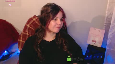 Saya online show from December 3, 6:22 pm