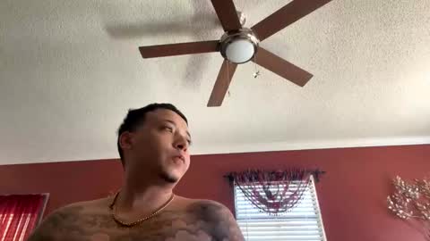 CHINO online show from February 8, 6:11 pm